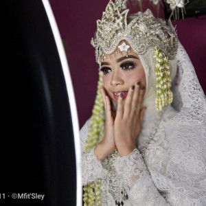 Lita Astuti Heryanto profile icon