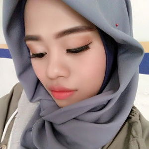 yeni mahira profile icon