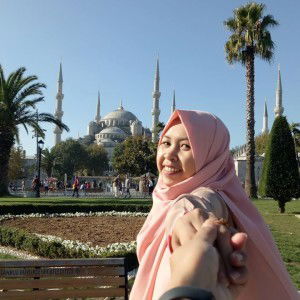 Nike Aditya Putri profile icon