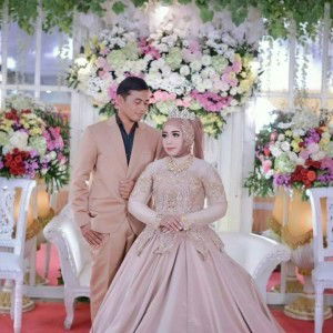 Dwi Indriani profile icon