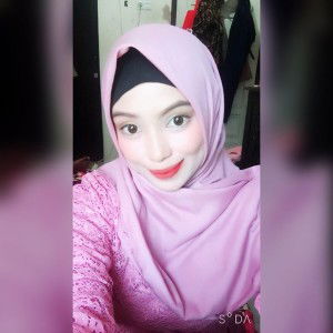 Rina Yulias profile icon