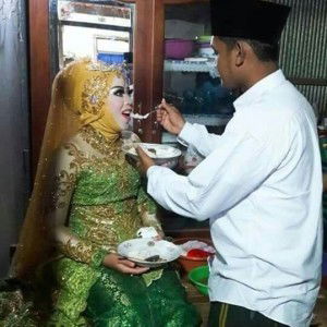 Fizha Uhibbuka Fillah profile icon