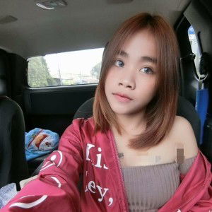 ใบ เตย profile icon