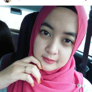 Dayang Azmeera profile icon