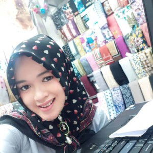 Nia Lutfiana Amira profile icon