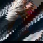 Nurul Fara profile icon