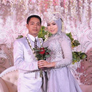 Dewi Ratih Puspita profile icon