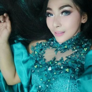 Eka Listia profile icon