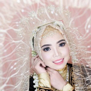 Retno Astuti profile icon