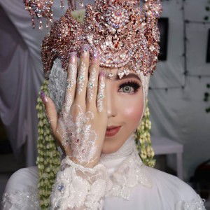 Novi Agusniar profile icon