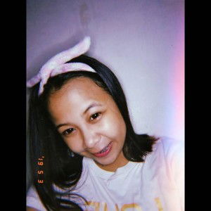 Nana Riana profile icon