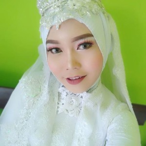 Emilyah Ratna Irawati profile icon