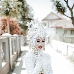 Rina Trisnawati profile icon