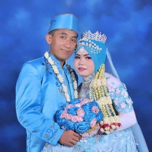 Eka Yuni profile icon