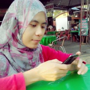 Farisha Lazara profile icon