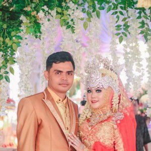 Deby Tri Suji Anggraeni II profile icon