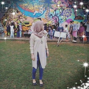 Sitii Nurwakhiidah profile icon