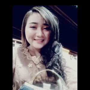 Dewiyulhanis profile icon