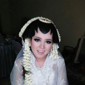 Devi Nurul Fajriyah profile icon