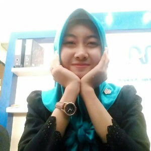 Astri Nur profile icon