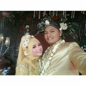 Tari Trian profile icon