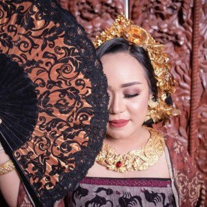 Anik Wurdiani profile icon