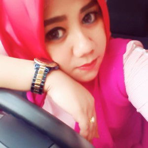 Renny Icha Febrianti profile icon