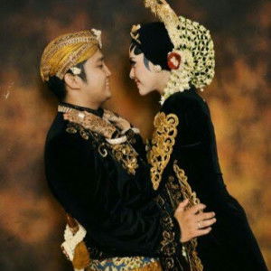 Lia Rosita profile icon