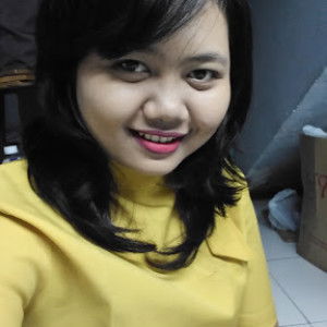 Intan Riyani profile icon