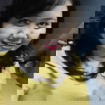 Intan Riyani profile icon