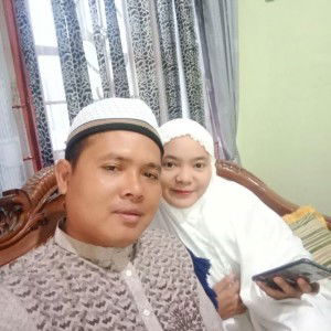 Sri Rahayu profile icon