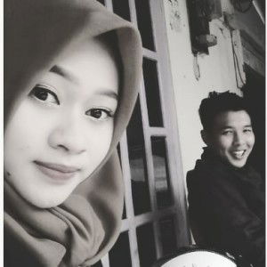 Rina Fira Wardani profile icon