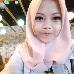 Alviatus Sholehah profile icon