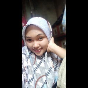 Dewi Antikanur profile icon