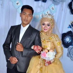 Ayu Destianti profile icon