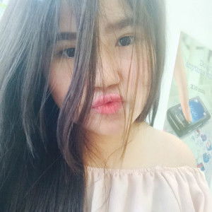 yuni Alfianti profile icon