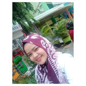 Ade Qhairun Nisa profile icon