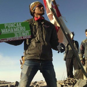 Abdul Ghofur Romadhoni profile icon