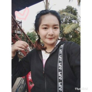 Phromson Wannida profile icon