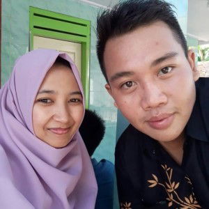 Zelvi Nur Azizah profile icon