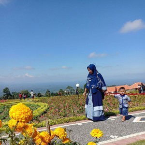 Puput Julif Nona profile icon