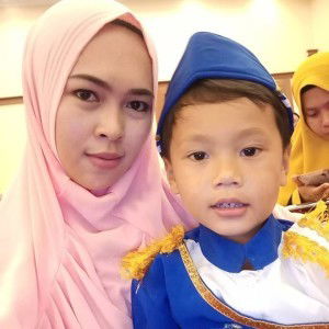 Ati Sulastri profile icon