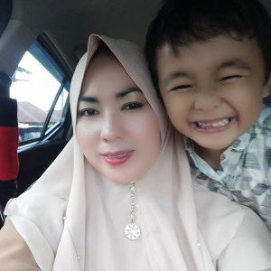 Ernita Leo profile icon