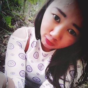 Desi tri widyasari profile icon