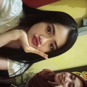 Leny Agustus profile icon