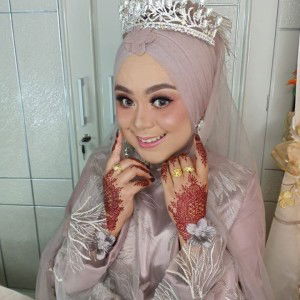 Rafika Rave profile icon