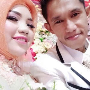 Wahyuni Agustiningtiasih profile icon