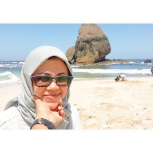 Dwi Lestari profile icon