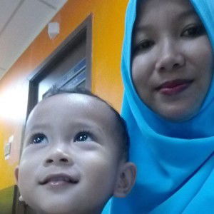 Reni Eviyanti profile icon