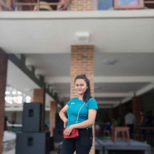 Eka Wahyuni profile icon